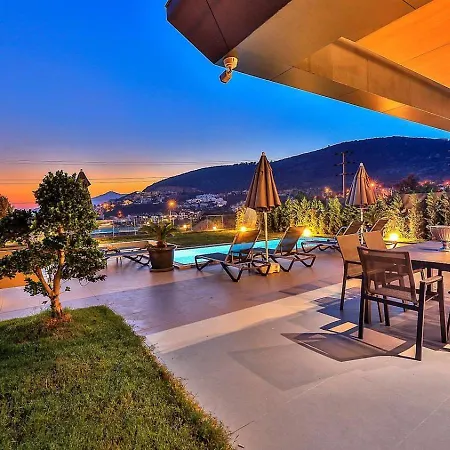3 Bedroom Seaview With Private Pool And Garden Kalkan