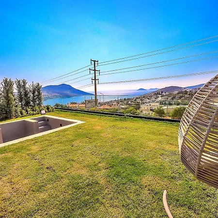3 Bedroom Seaview With Private Pool And Garden *