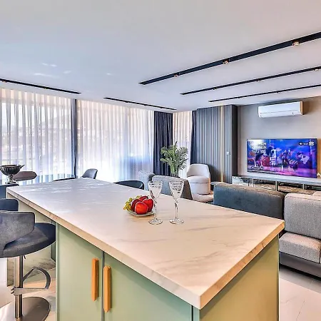 3 Bedroom Seaview With Private Pool And Garden * 칼칸