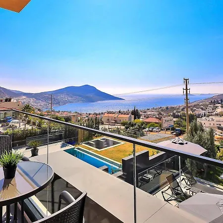 빌라 3 Bedroom Seaview With Private Pool And Garden 칼칸