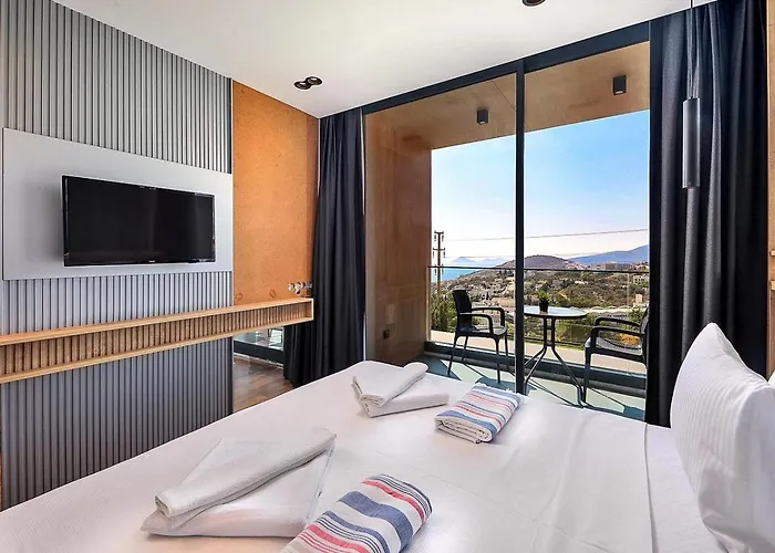 3 Bedroom Seaview With Private Pool And Garden Kalkan