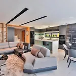 Вилла 3 Bedroom Seaview With Private Pool And Garden