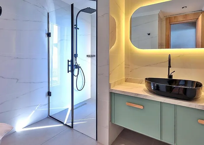 3 Bedroom Seaview With Private Pool And Garden * Kalkan